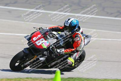 media/Mar-19-2022-Fastrack Riders (Sat) [[4e7522d738]]/Level 5 Race/Turn 3 and 4/